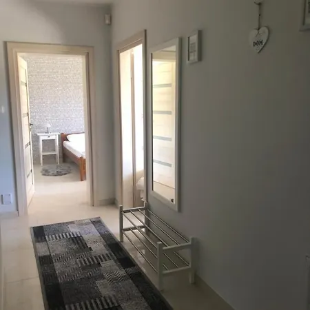 Δωμάτια σε οικογενειακή κατοικία Goscinne Na Wodnej Lidzbark Welski